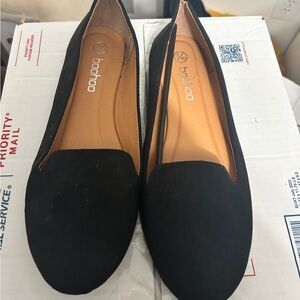 Black flats never worn